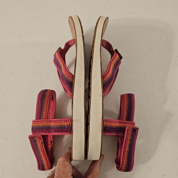 Teva Original Universal Ombre Leather Soled Sandals Size 6 Hot Pink Rainbow - Picture 6 of 7